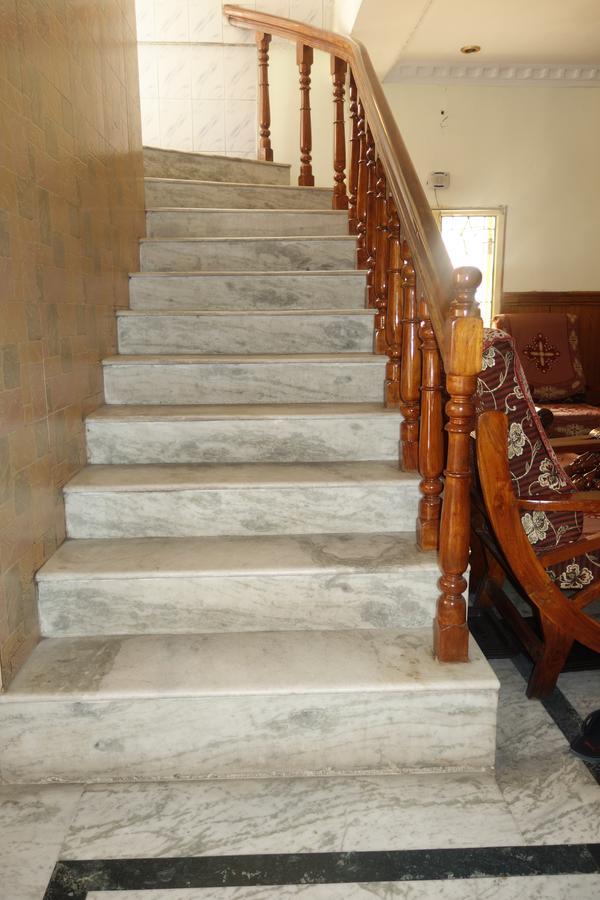 Hotel Sree Vaibhav Residency Tirupati Exterior foto