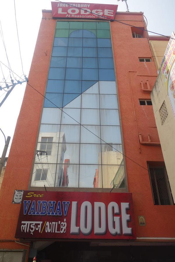 Hotel Sree Vaibhav Residency Tirupati Exterior foto