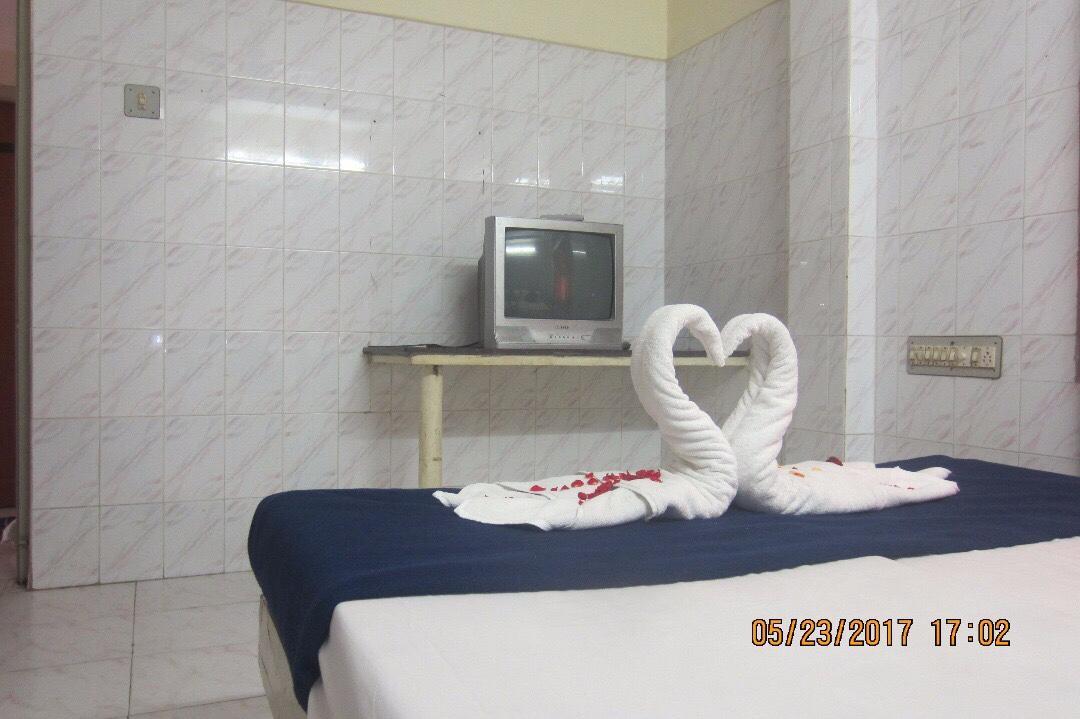 Hotel Sree Vaibhav Residency Tirupati Exterior foto